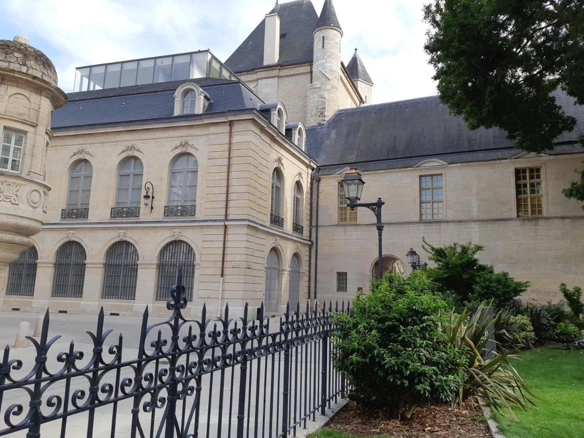 Le Verrerie : Centre Historique Dijon Leilighet Eksteriør bilde